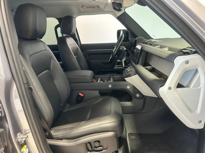 Land Rover Defender usata a Napoli (3)