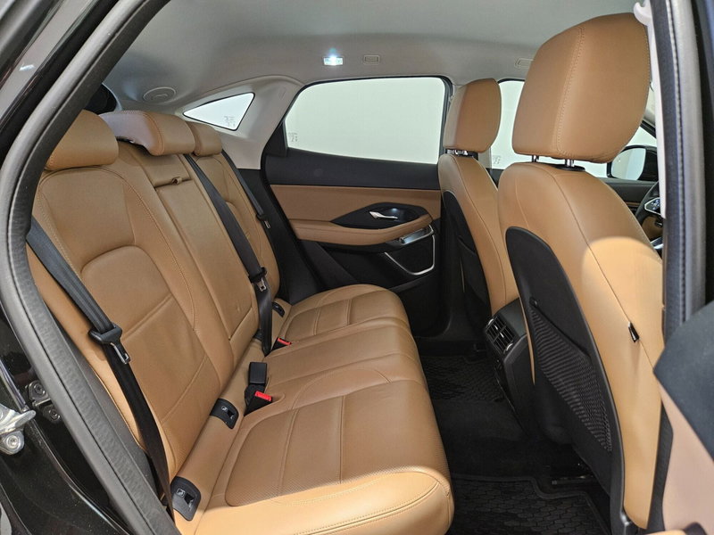 Jaguar E-Pace usata a Napoli (5)