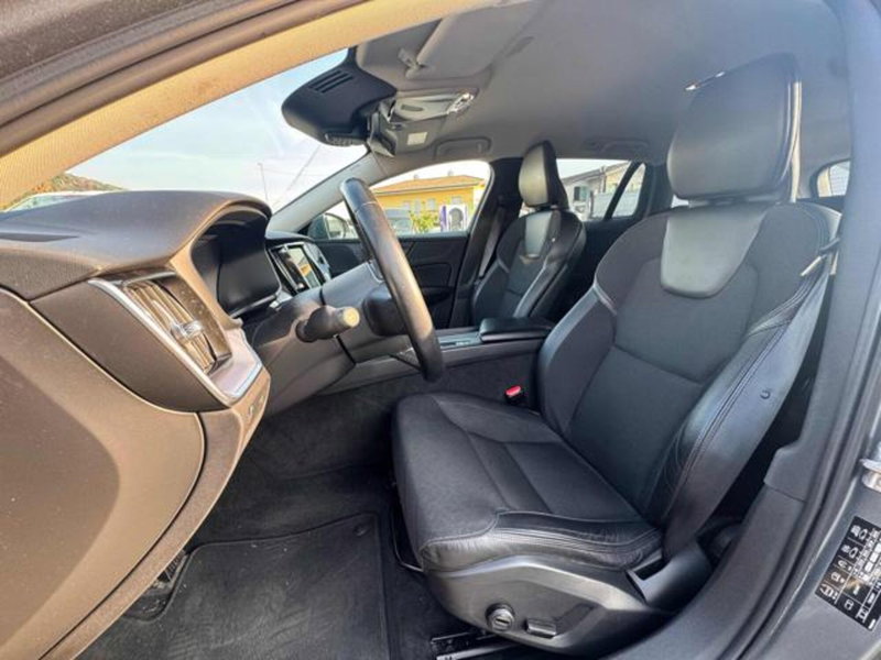 Volvo V60 usata a Lucca (8)