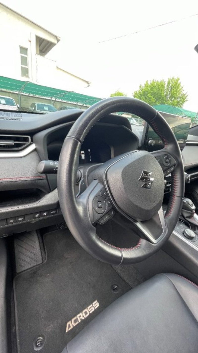 Suzuki Across usata a Novara (7)