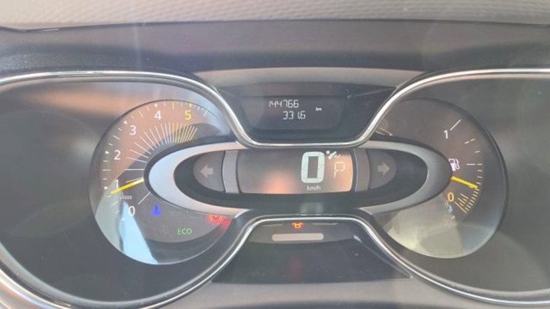 Renault Captur usata a Macerata (8)