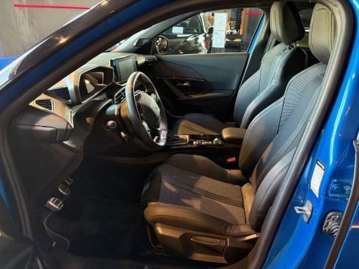 Peugeot 2008 usata a Modena (9)