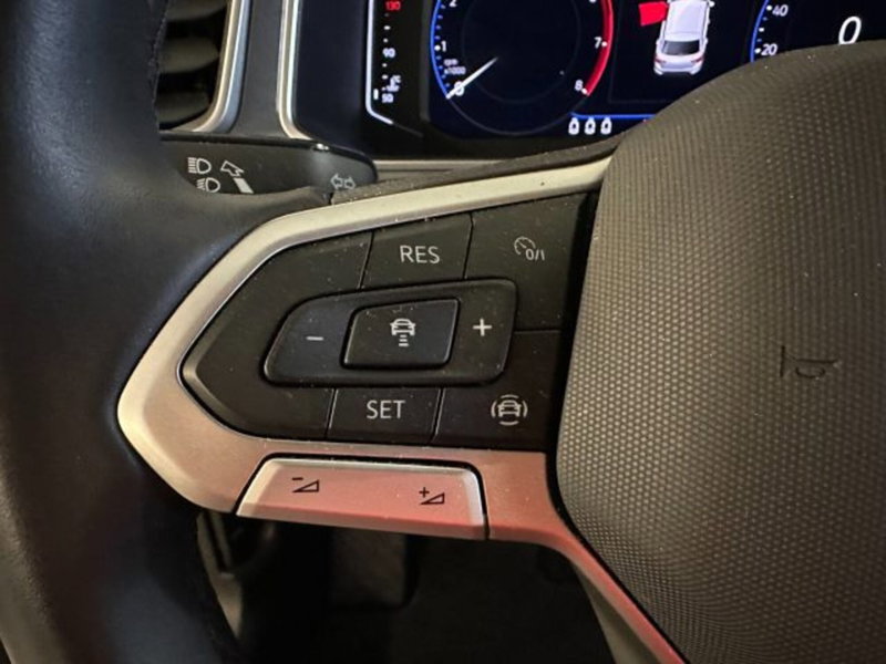 Volkswagen T-Roc usata a Vicenza (14)