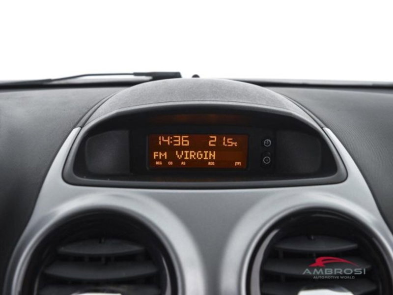 Opel Corsa usata a Perugia (14)