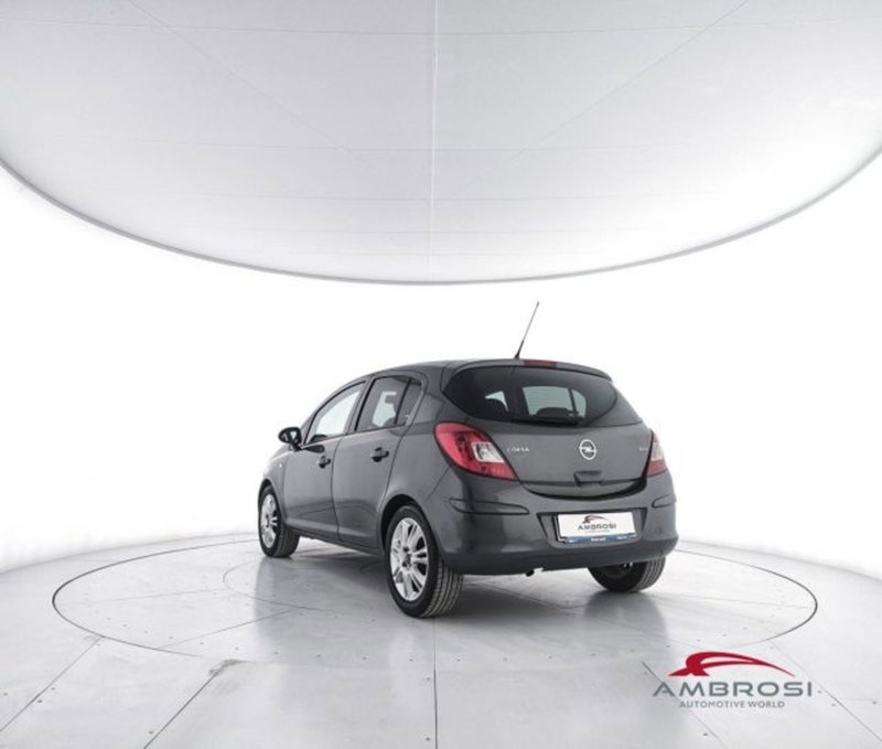 Opel Corsa usata a Perugia (4)