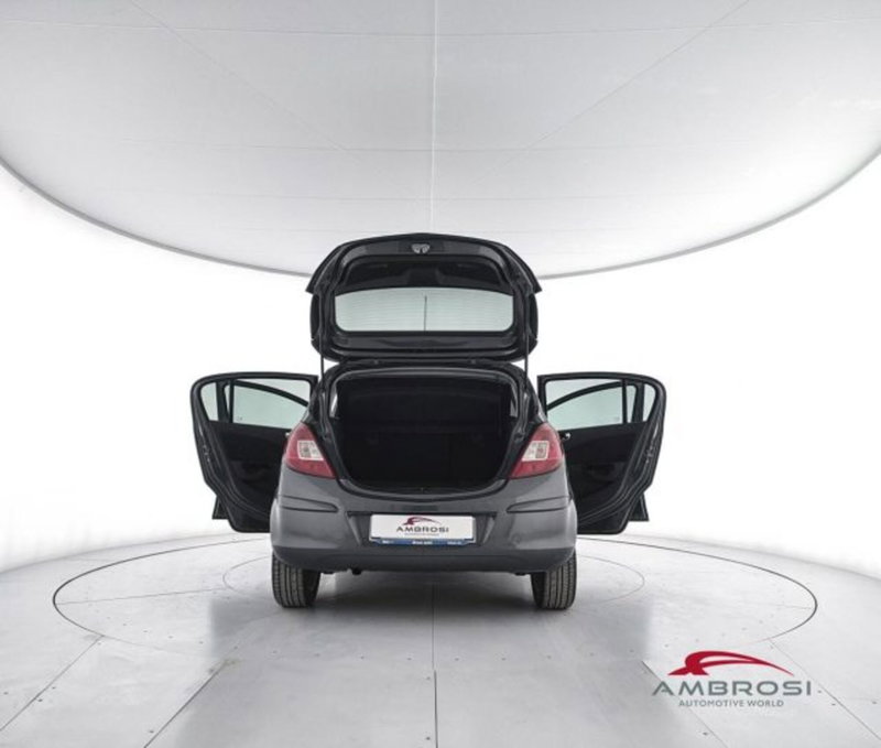 Opel Corsa usata a Perugia (7)