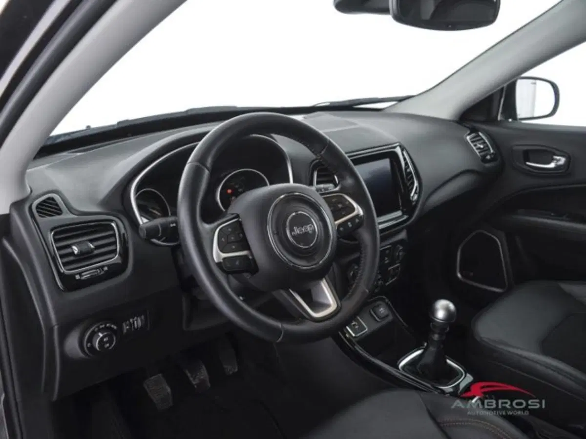Jeep Compass usata a Perugia (8)