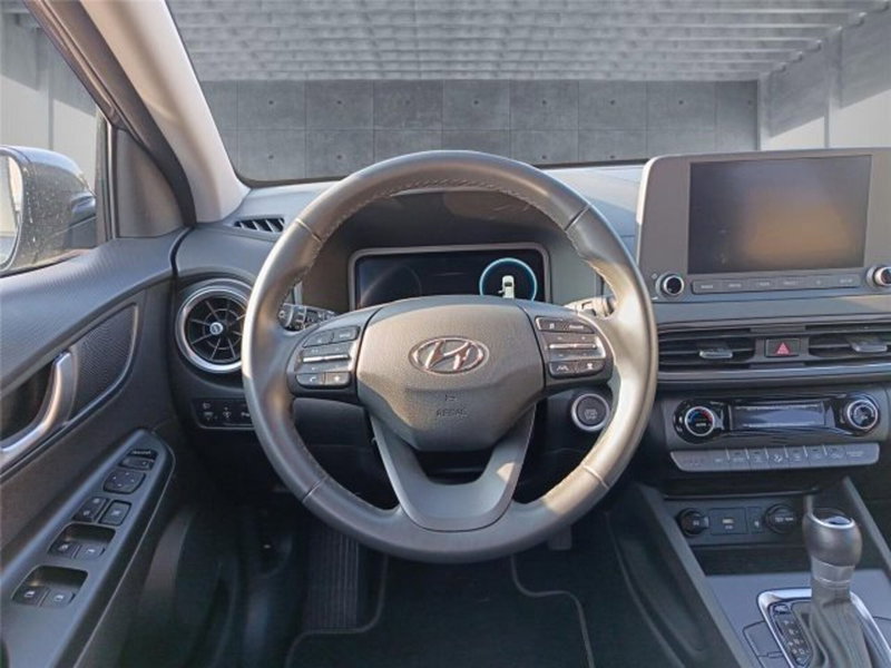 Hyundai Kona usata a Bari (14)