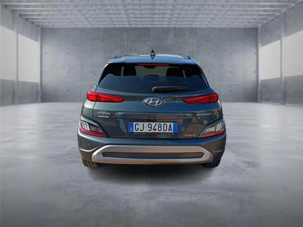 Hyundai Kona usata a Bari (5)