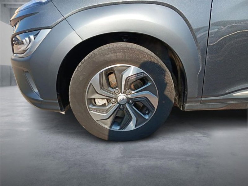 Hyundai Kona usata a Bari (8)