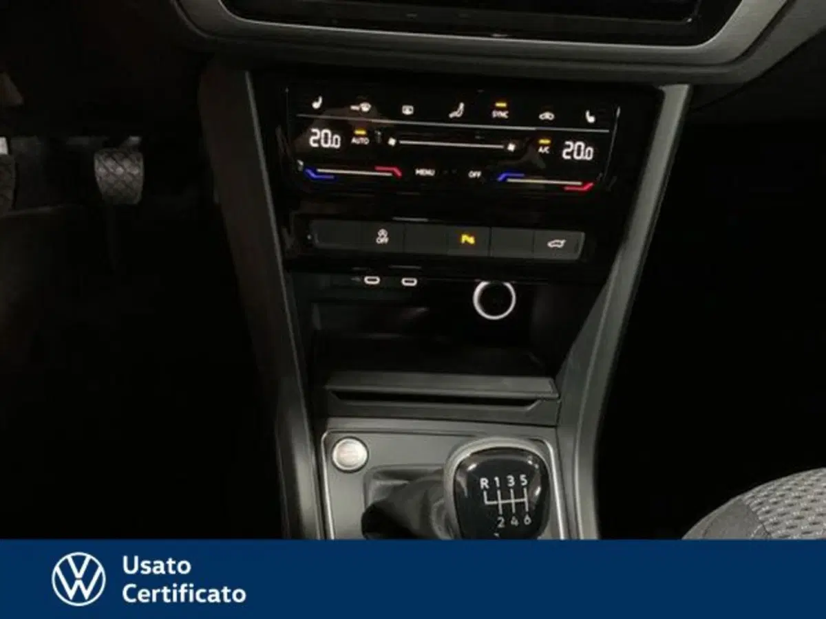 Volkswagen Touran usata a Vicenza (15)