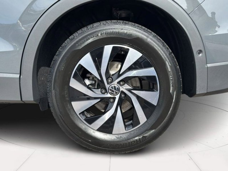 Volkswagen Tiguan nuova a Vicenza (7)