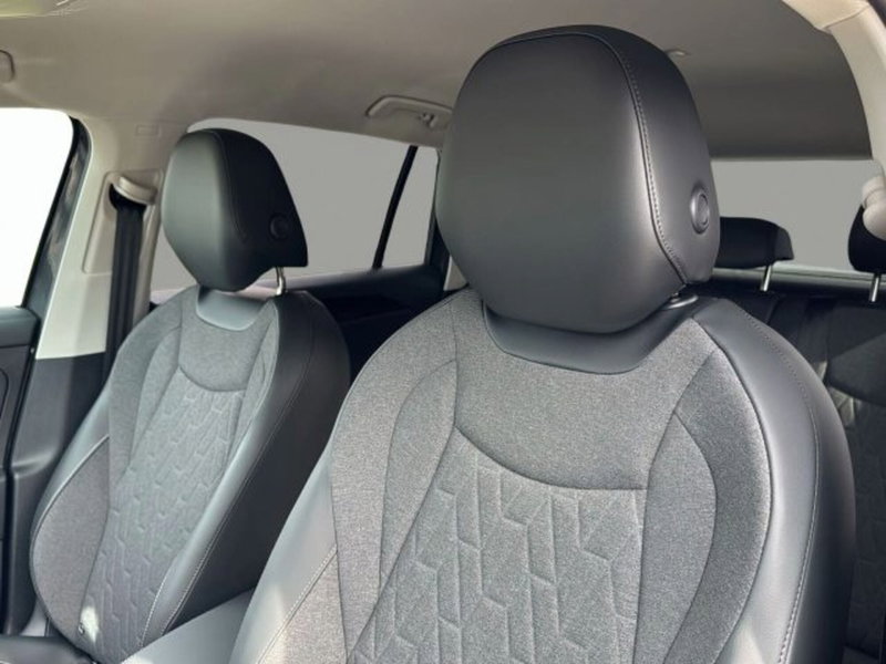 Volkswagen Tiguan nuova a Vicenza (9)