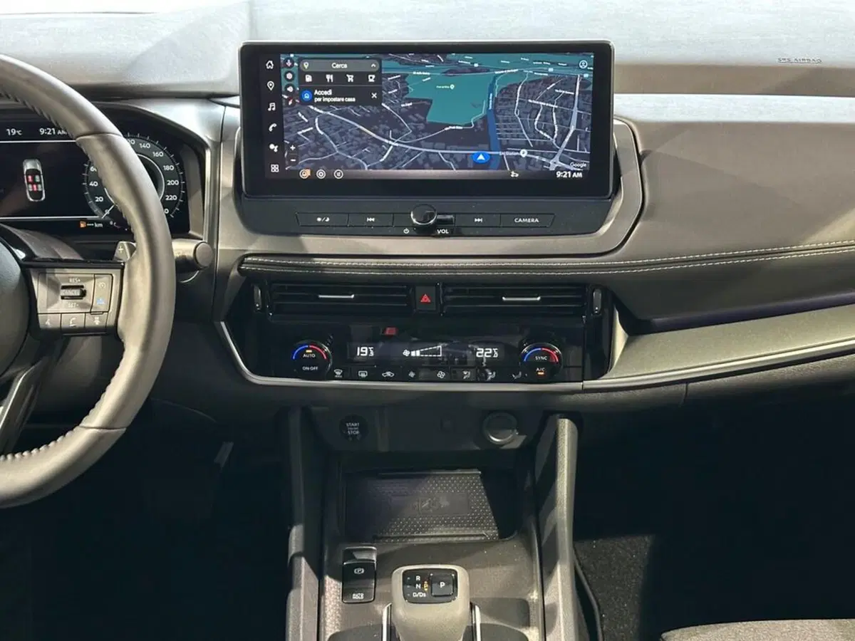 Nissan Qashqai nuova a Sondrio (14)