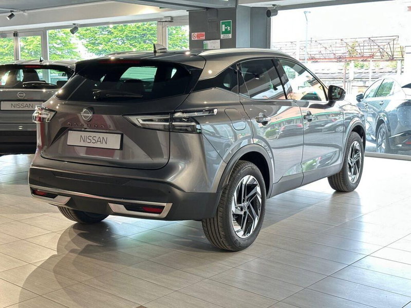 Nissan Qashqai nuova a Sondrio (5)