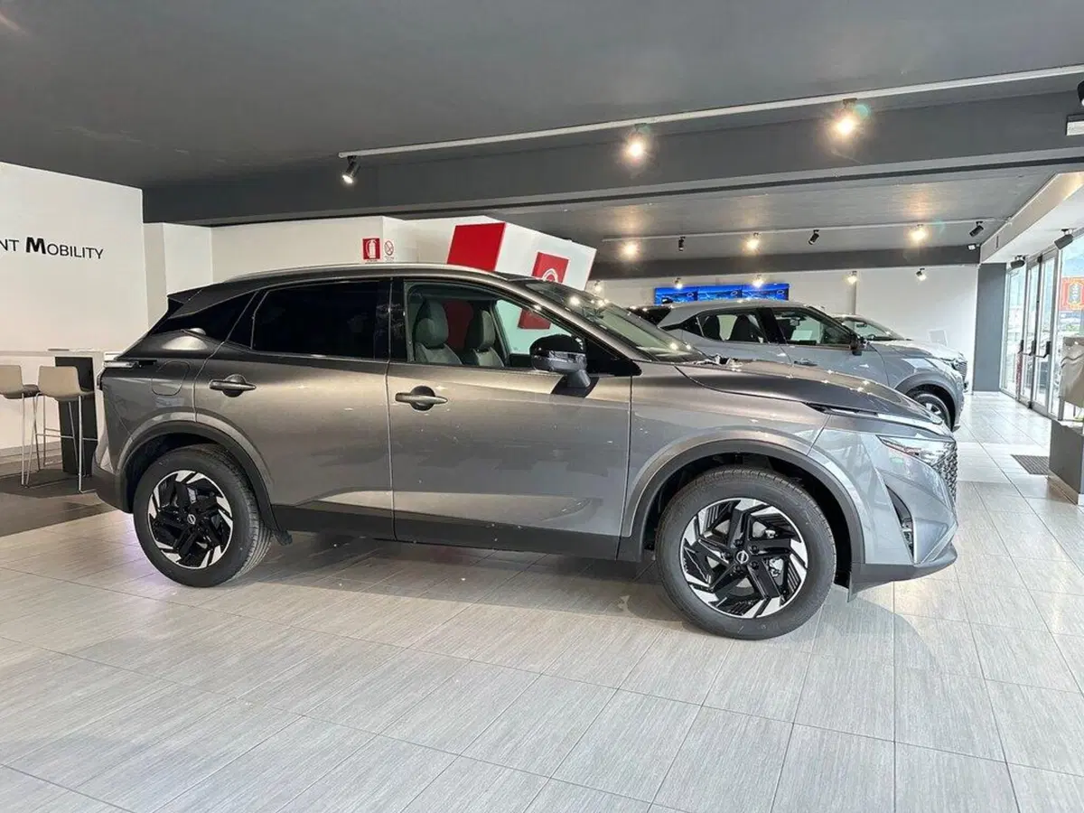 Nissan Qashqai nuova a Sondrio (6)