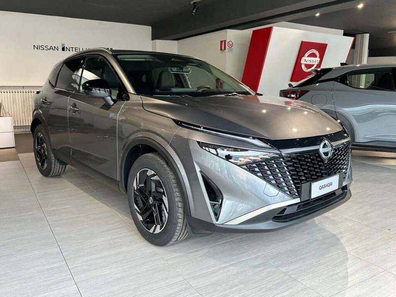 Nissan Qashqai nuova a Sondrio (7)