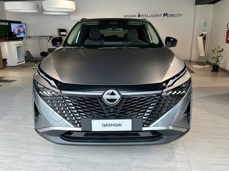 Nissan Qashqai nuova a Sondrio (8)