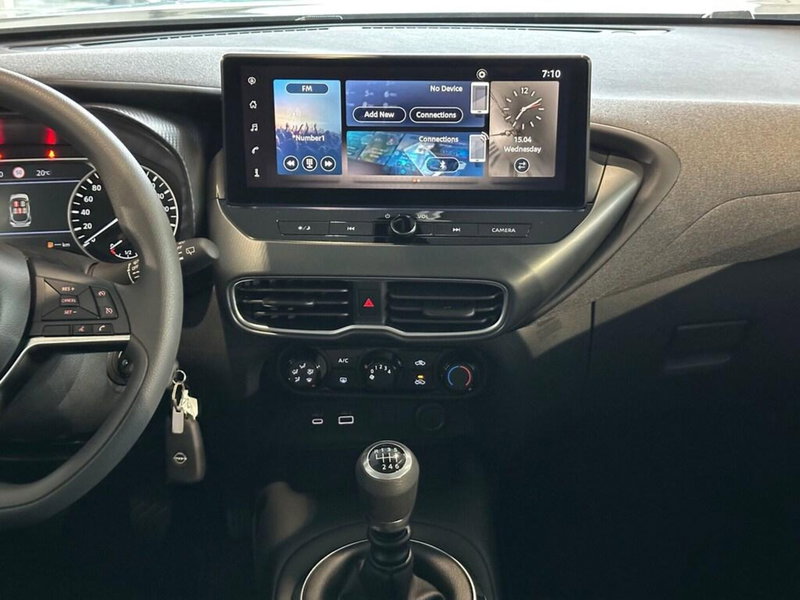 Nissan Juke nuova a Sondrio (13)