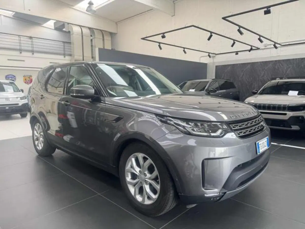 Land Rover Discovery usata a Vercelli