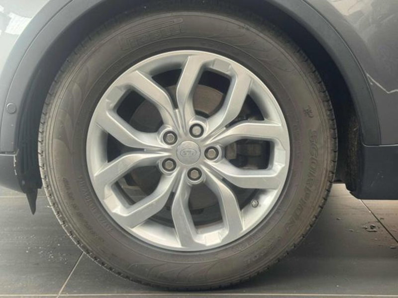 Land Rover Discovery usata a Vercelli (17)