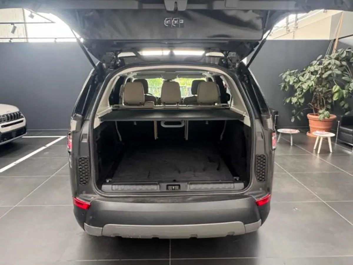 Land Rover Discovery usata a Vercelli (18)