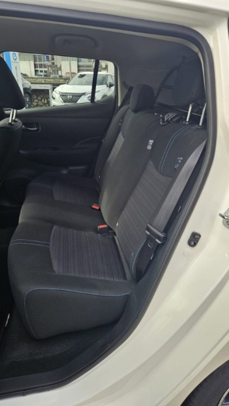 Nissan Leaf usata a Lucca (10)