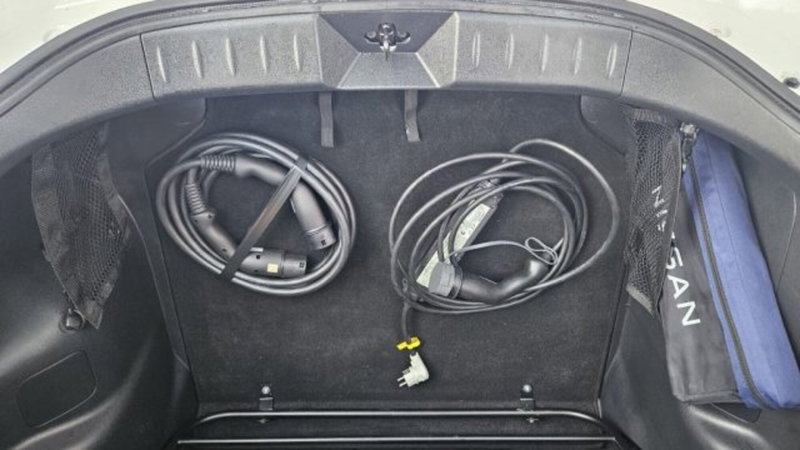 Nissan Leaf usata a Lucca (16)