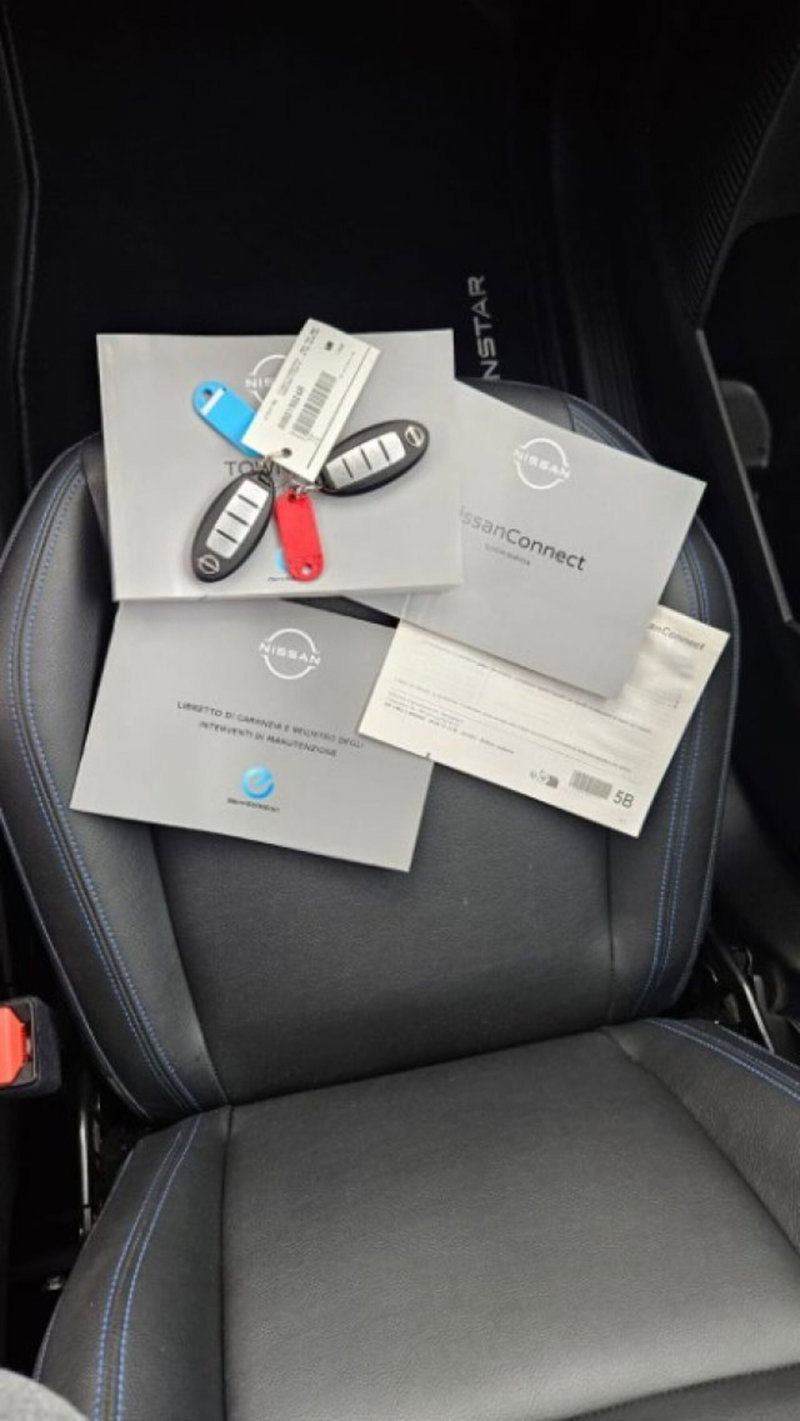 Nissan Townstar usata a Lucca (5)