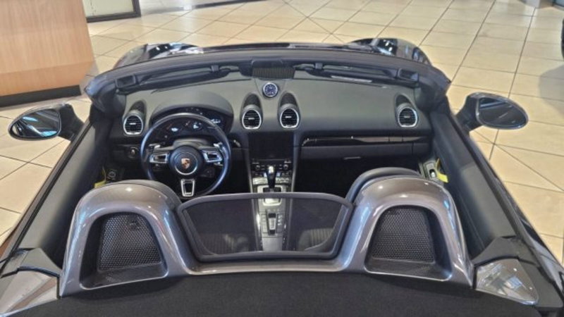 Porsche 718 Boxster  usata a Lucca (15)