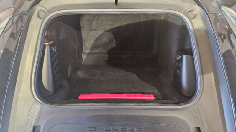 Porsche 718 Boxster  usata a Lucca (9)