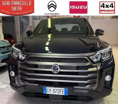 Ssangyong Rexton Sports Sports 2.2 4WD Double Cab Road XL del 2025 usata a Siena