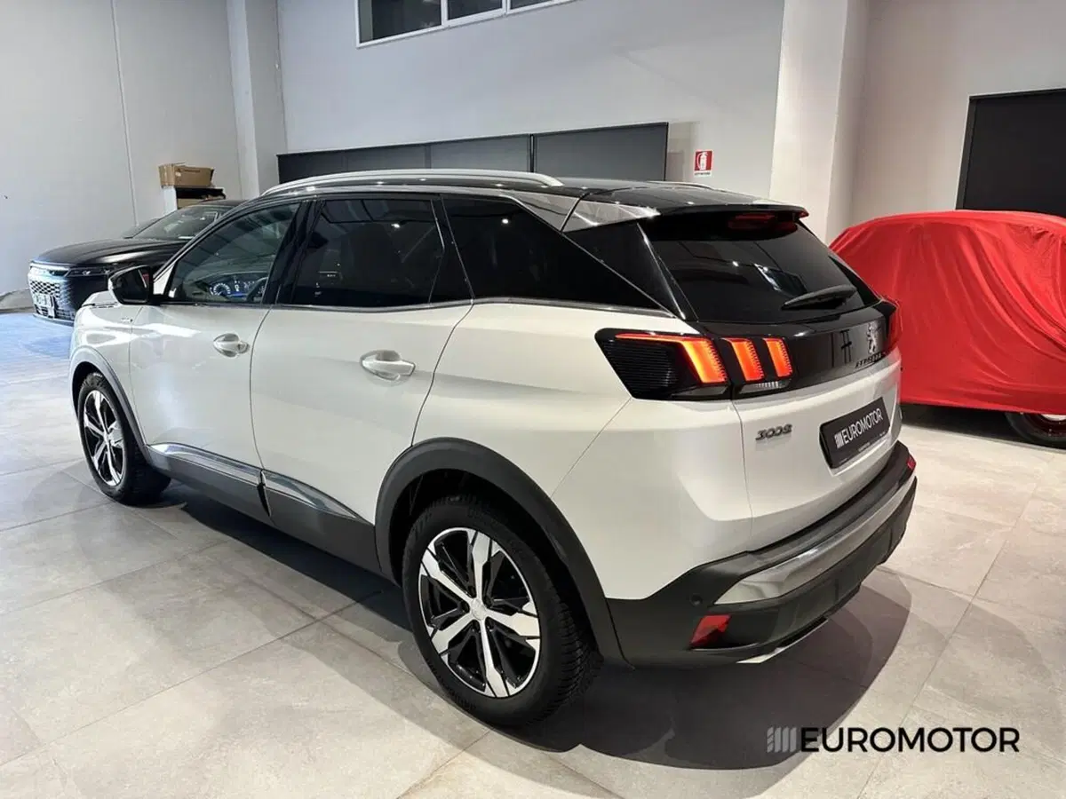 Peugeot 3008 usata a Bari (7)
