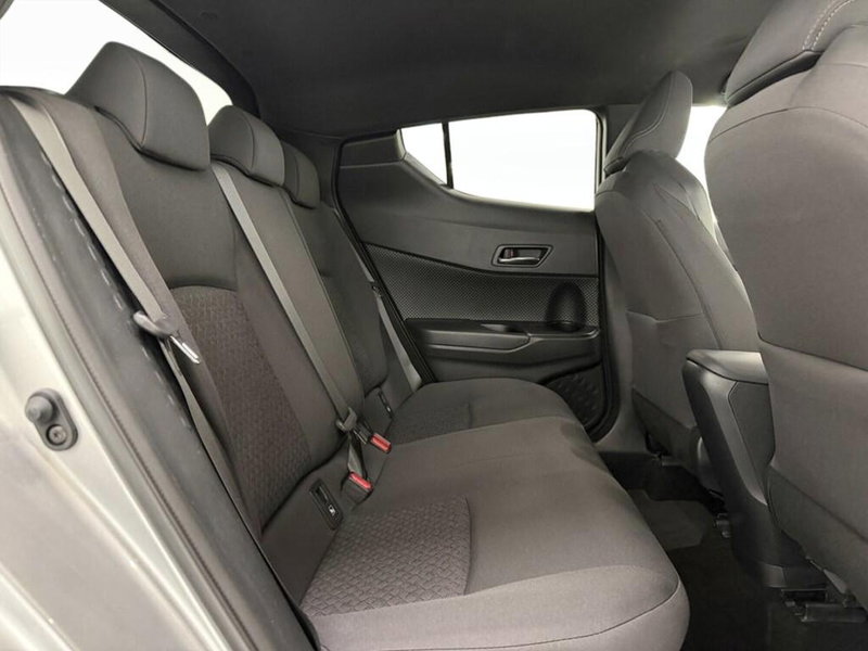 Toyota Toyota C-HR usata a Monza e Brianza (10)