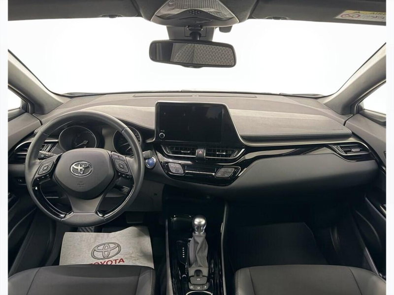 Toyota Toyota C-HR usata a Monza e Brianza (9)