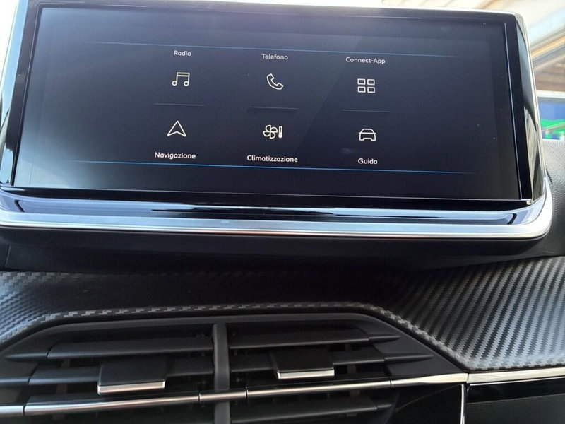 Peugeot 208 nuova a Torino (10)