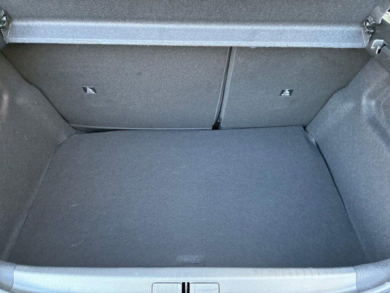 Peugeot 208 nuova a Torino (9)