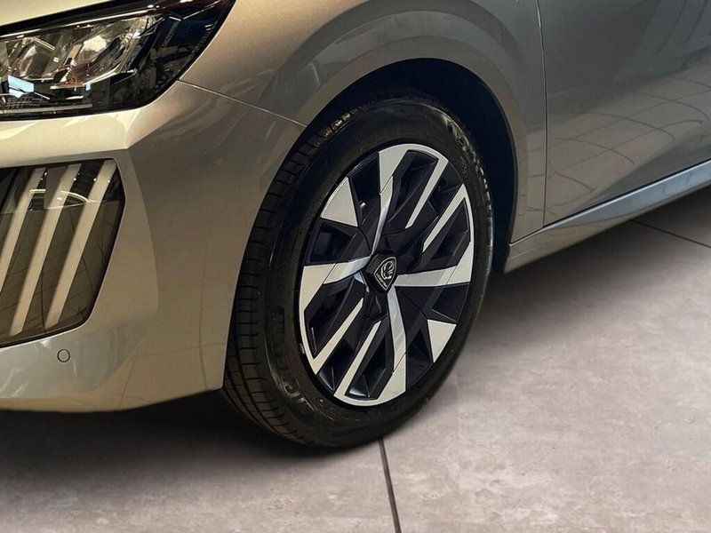 Peugeot 208 nuova a Torino (15)