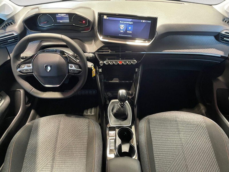 Peugeot 208 nuova a Torino (6)