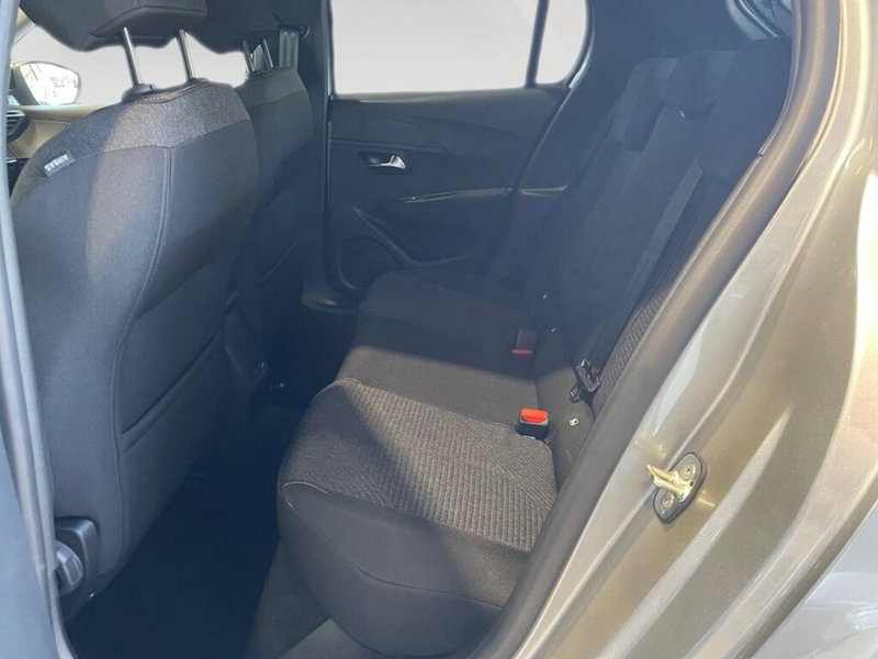 Peugeot 208 nuova a Torino (8)