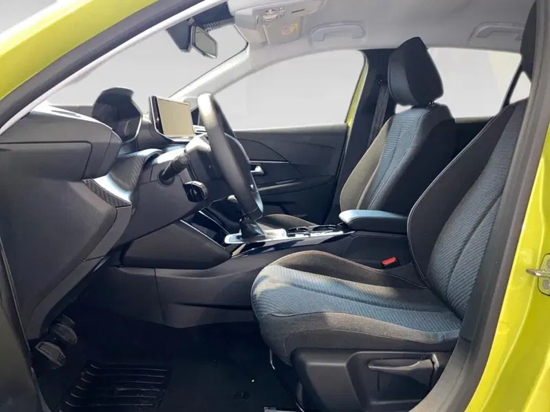 Peugeot 208 nuova a Torino (7)