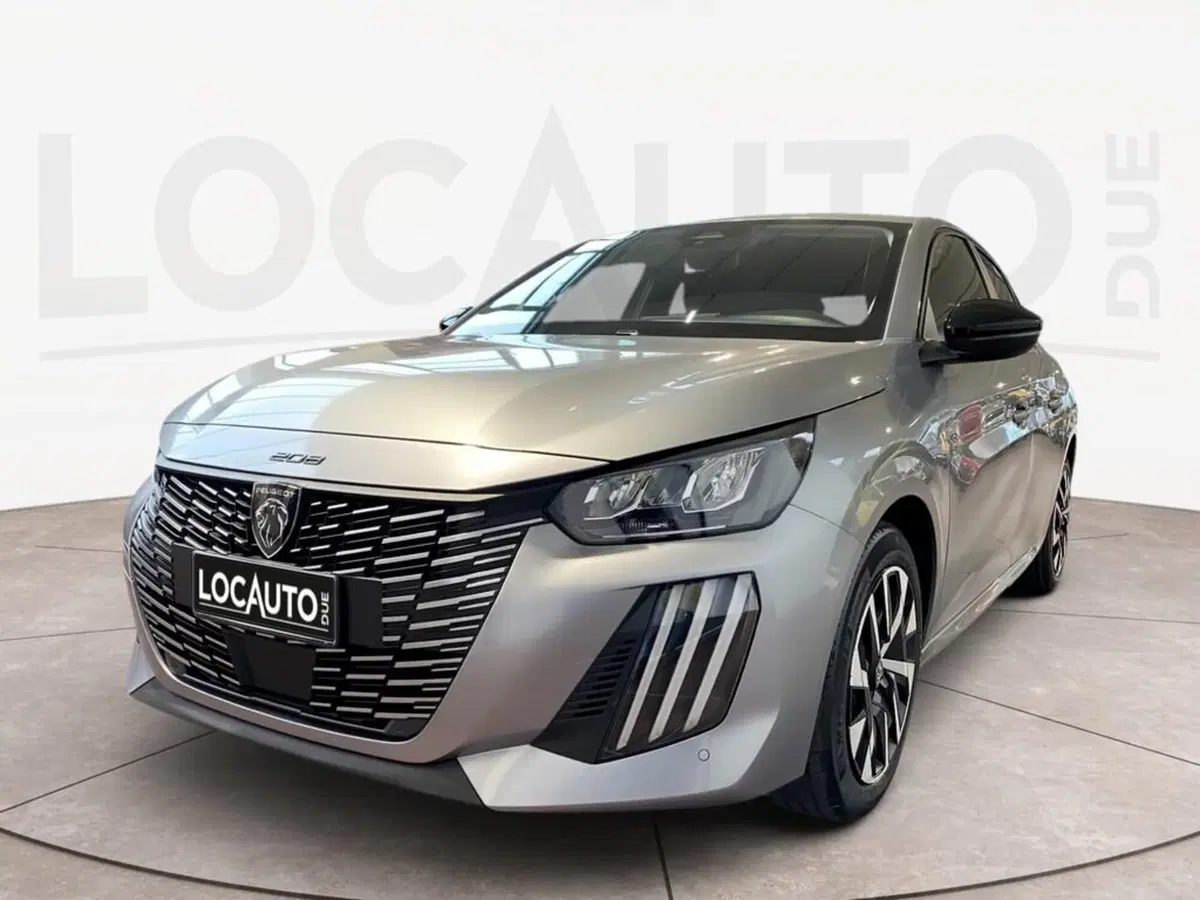 Peugeot 208 nuova a Torino
