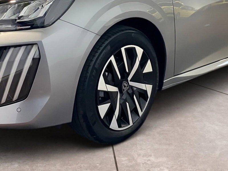 Peugeot 208 nuova a Torino (15)