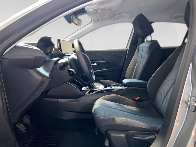 Peugeot 208 nuova a Torino (7)