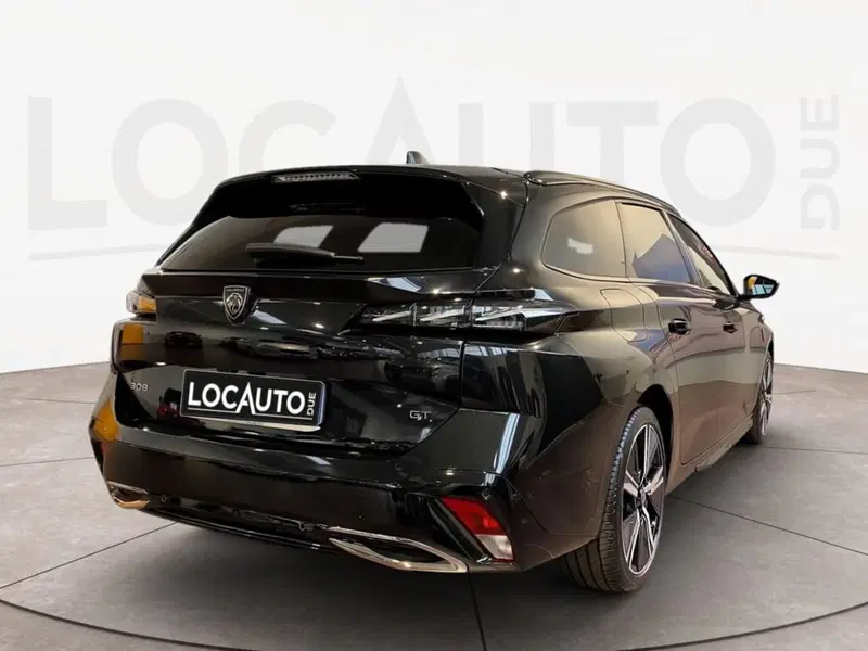 Peugeot 308 SW nuova a Torino (4)