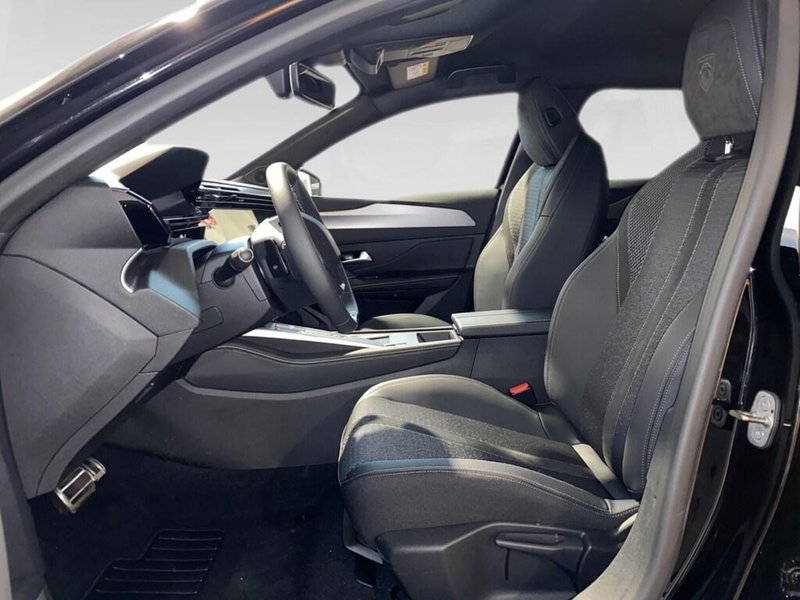 Peugeot 408 nuova a Torino (7)