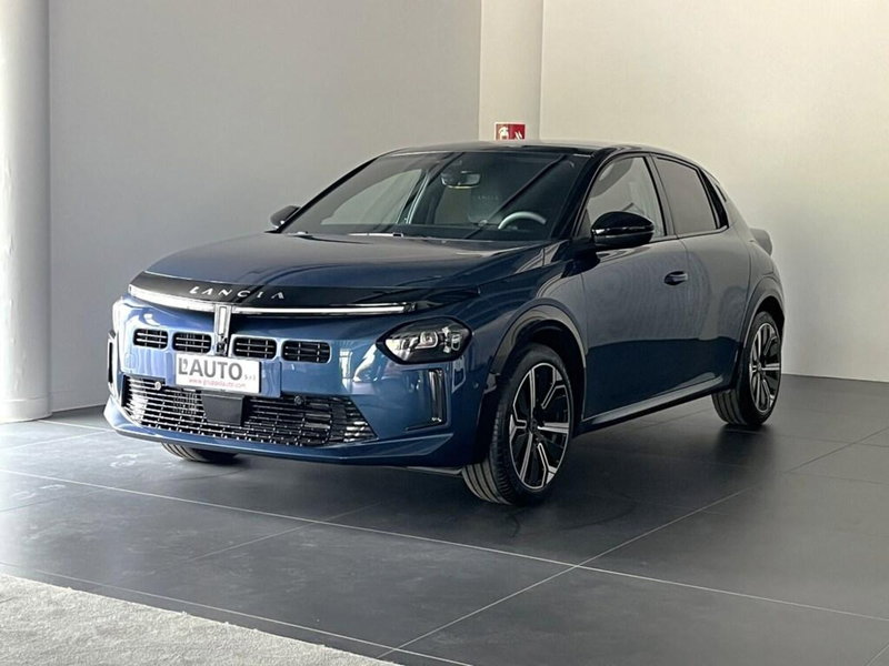 Lancia Ypsilon nuova a Sondrio