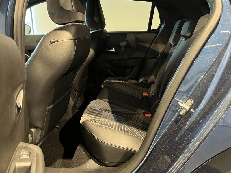 Lancia Ypsilon nuova a Sondrio (10)