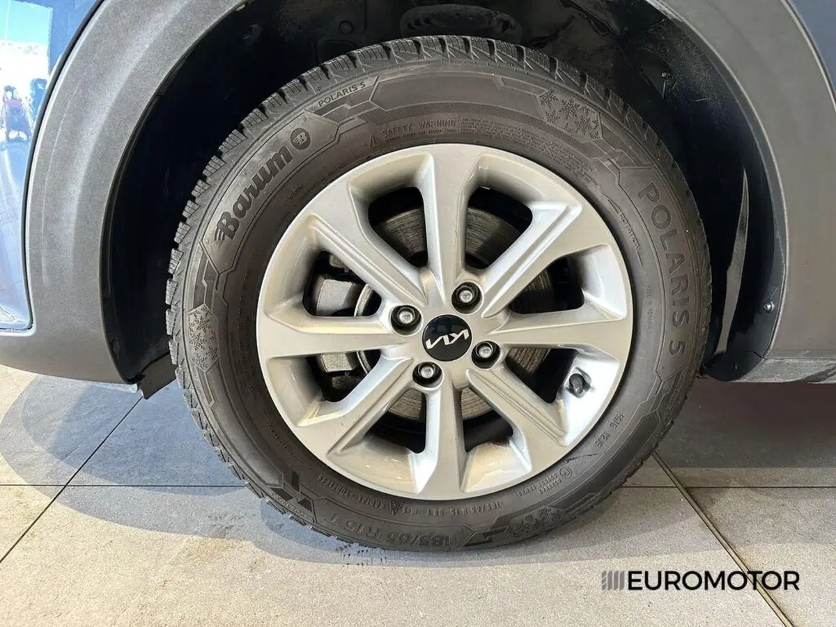 Kia Stonic usata a Bari (10)