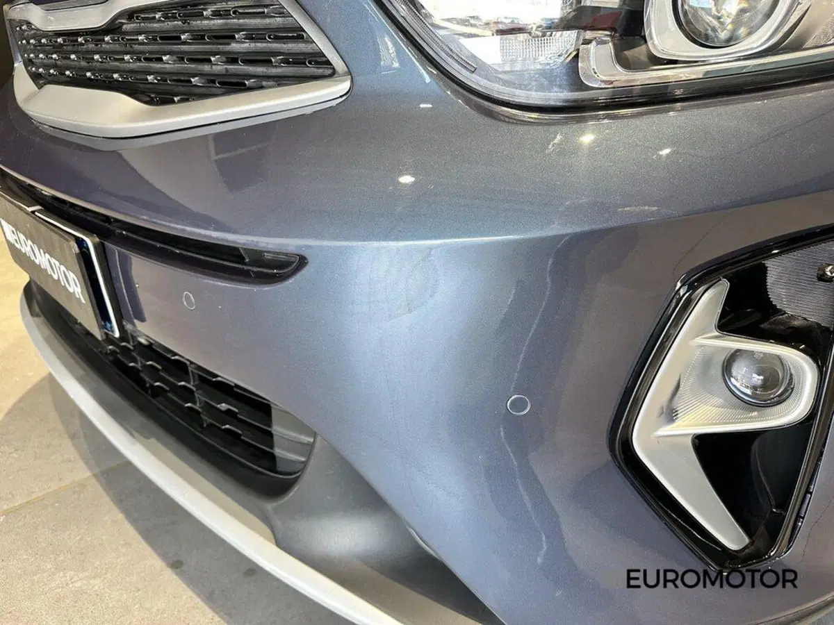 Kia Stonic usata a Bari (11)
